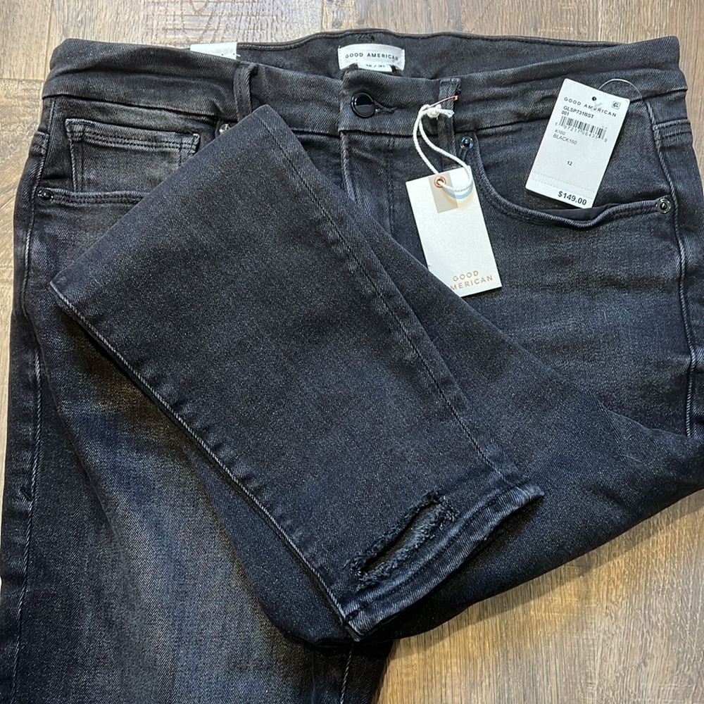 Good American Good Legs Skinny Jeans